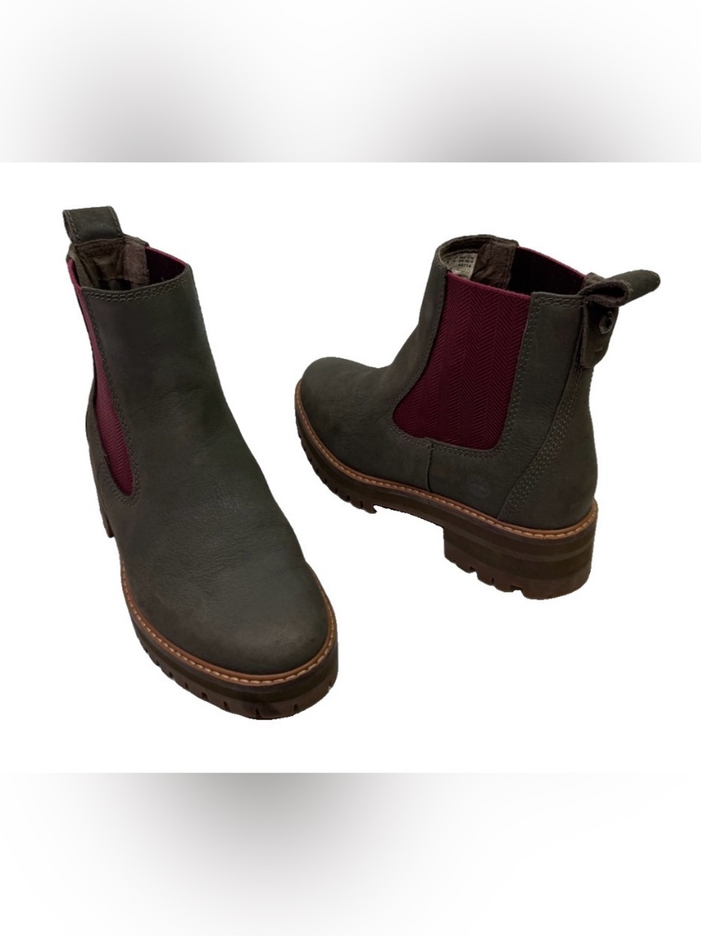 Timberland Women's Size 7 Courmayeur Valley Chelsea Boots Olive Nubuck Red Herri